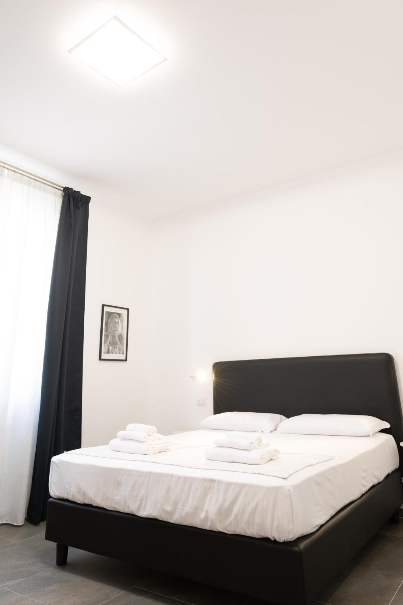 Inn Urbe Colosseo Рим Экстерьер фото